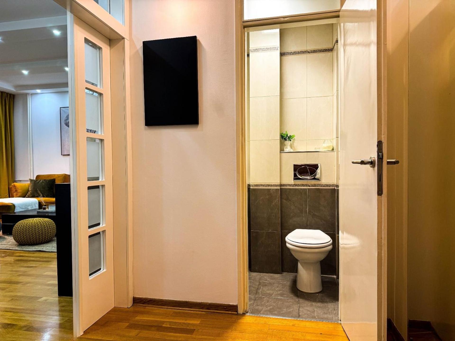 Апартаменты Big Company Old Town Treasure Renovated Белград Экстерьер фото